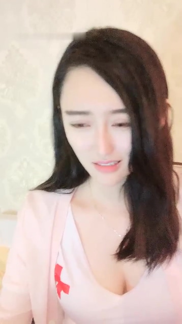 顏值區妹子【晴妹妹】下海自慰大秀，全裸自摸扣逼性感黑絲揉搓呻吟嬌喘，很是誘惑喜歡不要錯過