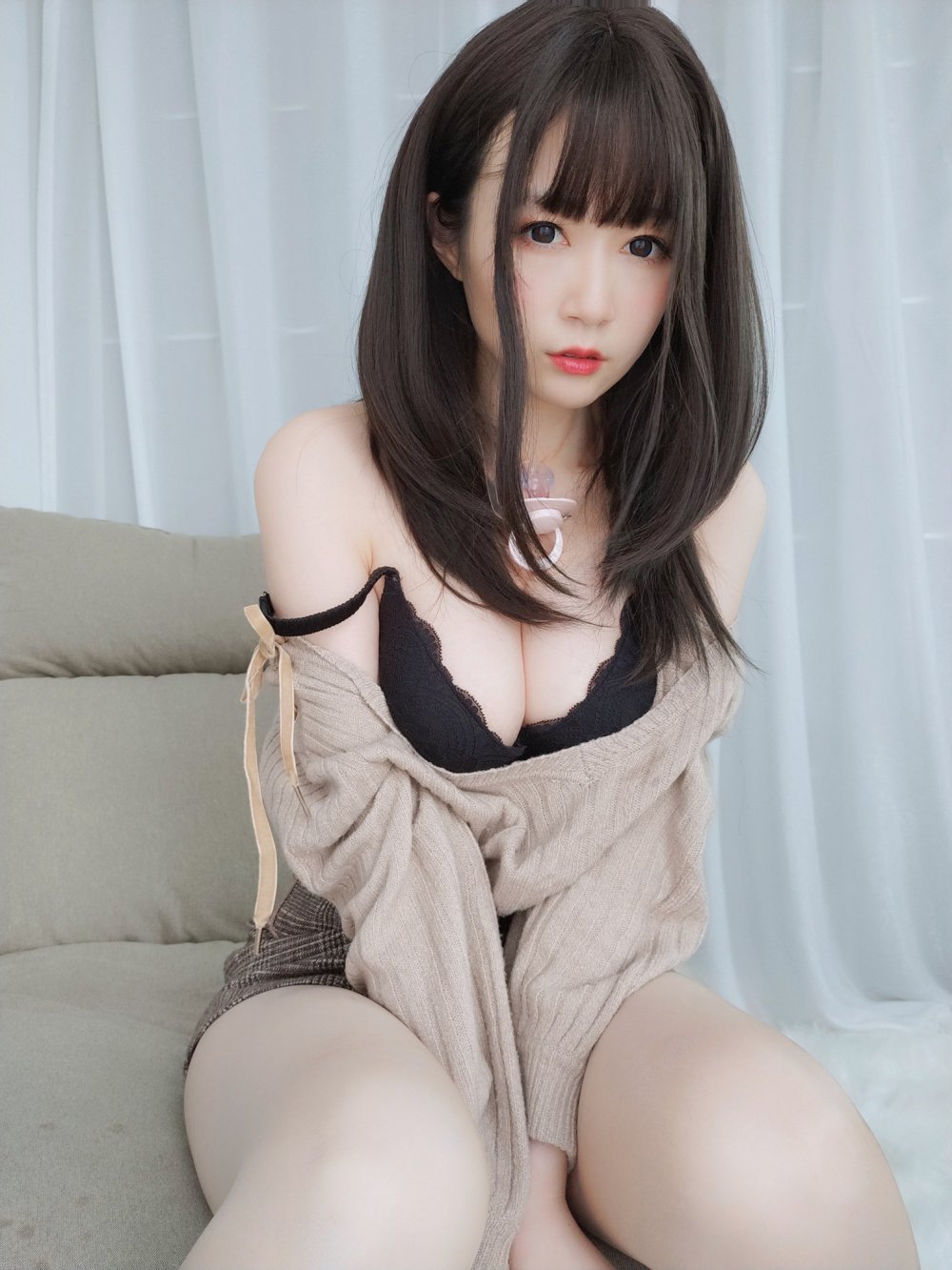 白銀81 - 甜美後輩 [130P]