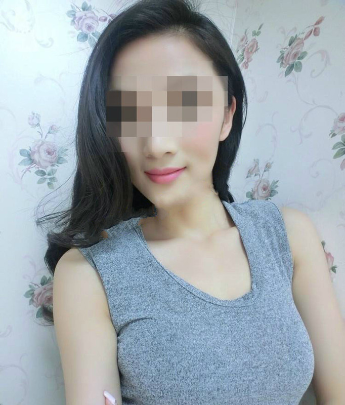 大J哥高端約炮暗拍170cm九頭身白富美寶馬女沙發上激情。