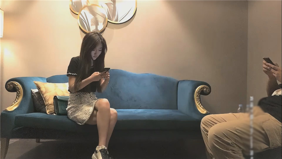 【小寶尋花】第二場約了個苗條大奶高顏值妹子,近距離拍攝口交上位騎乘抽插呻吟。