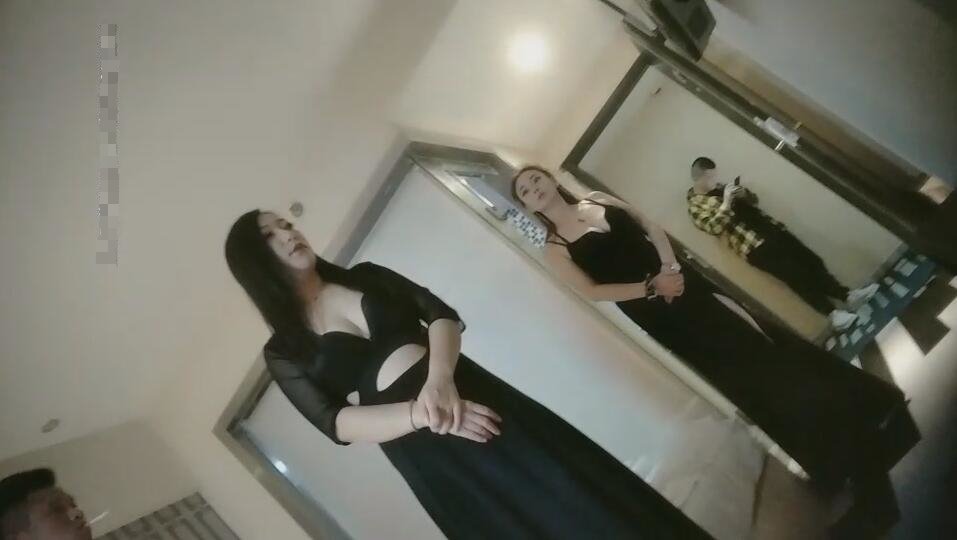 2020.9.30【七天會所選妃】一下午兩場,第二場雙飛,偷拍選妃全程,美女來回換花式啪啪。