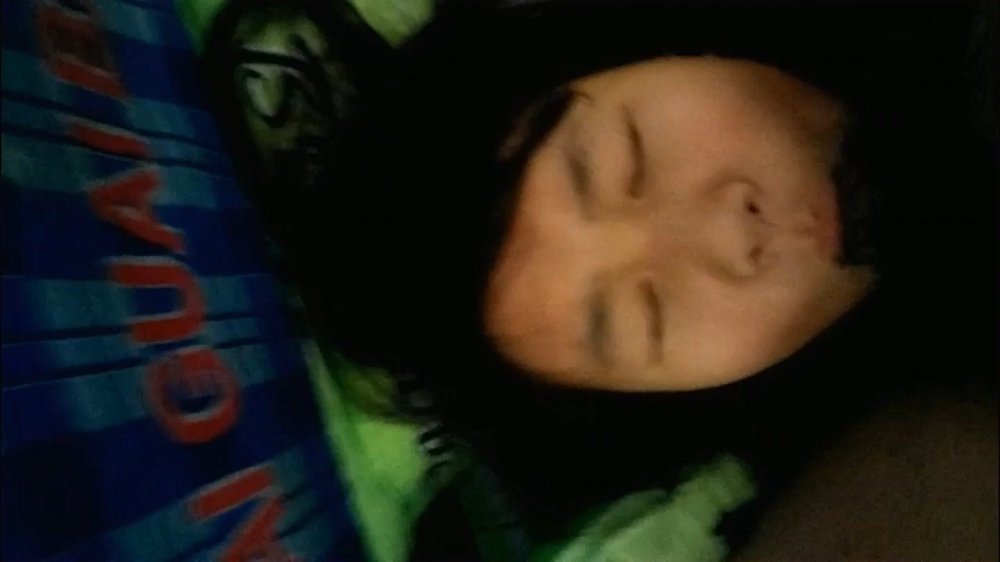 肥豬哥破處小粉學妹! 妹子疼的受不了很不配合 強制插進去