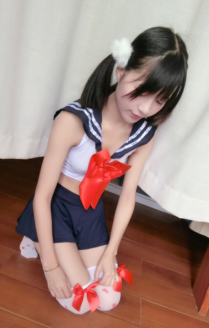 雙馬尾水手服小蘿莉[30P]