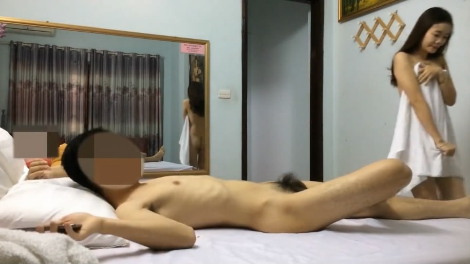 藝術大學身材高挑長髮拜金美少女兼職週邊賓館被大肉棒老闆各種啪啪啪這麼長的J8一坐到底