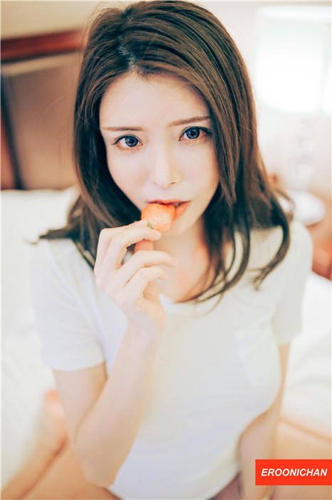 EROONICHAN美女 夏小秋秋秋 CUTE寫真集[72P]