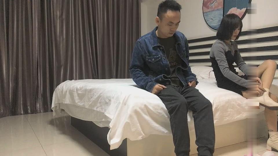 進攻炮樓，極品樓鳳，超清晰4K設備偷拍，干苗條湘妹子，溫柔體貼勁爆