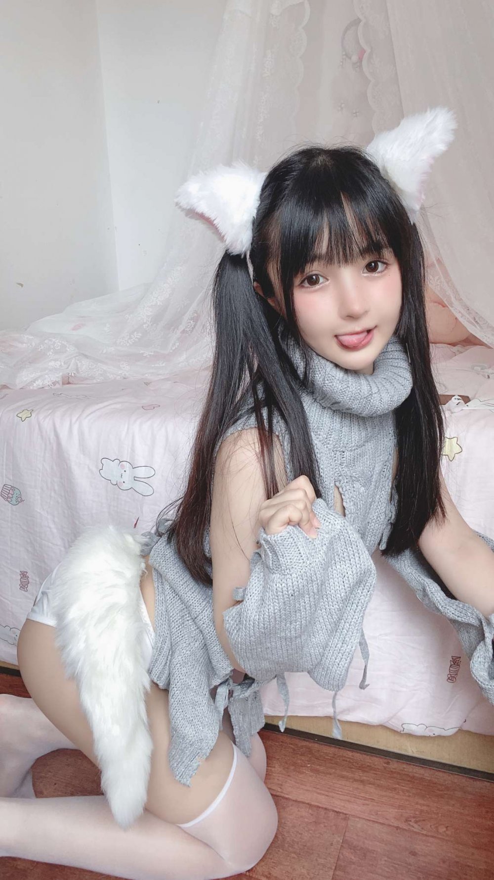 小姐姐桜井寧寧 – 白い貓ちゃん [24P]