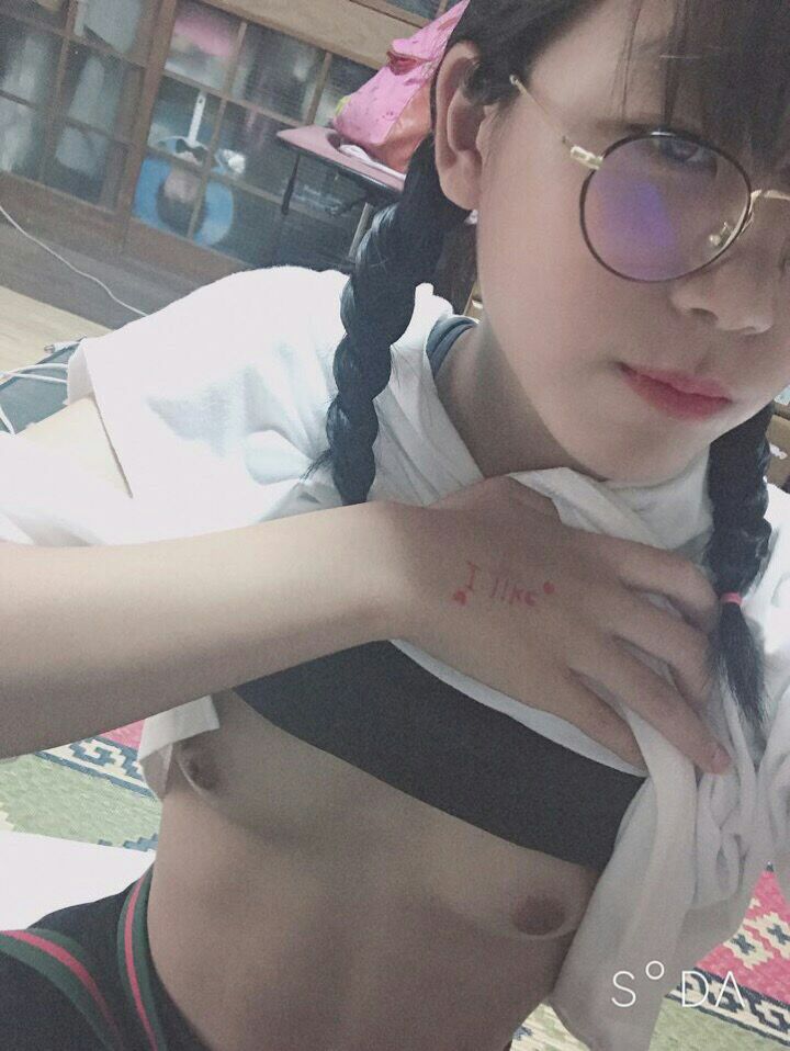 反差婊[20P]