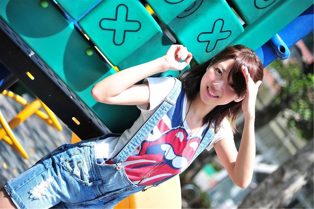 臺灣美女小玉 士林國小外拍[18P]