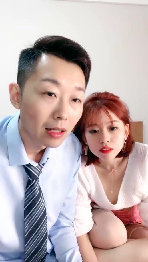 嬌小身材性慾強極品美女米拉，每天多要操一回被主人調教的不錯，刮毛，灌腸，爆菊，玩夠再開操