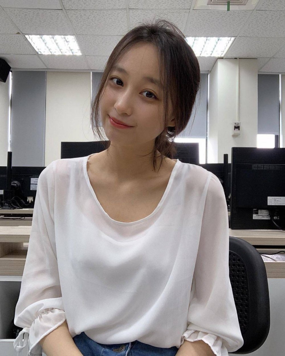 歲月從不敗美人21-4-22[100P]