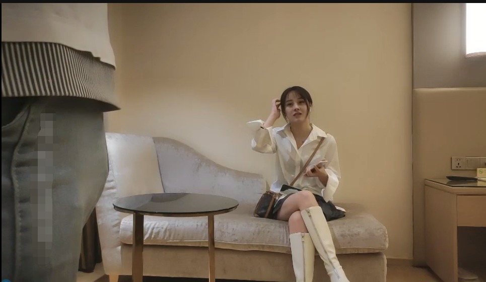 一屌極品尋歡05-03約啪白色長筒靴高挑長髮極品美少女