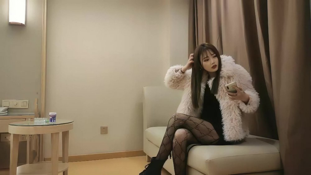 AI高清2K修復壹屌探花約了個黑色網襪包臀裙妹子啪啪浴室洗澡口交舔弄騎坐後入猛操