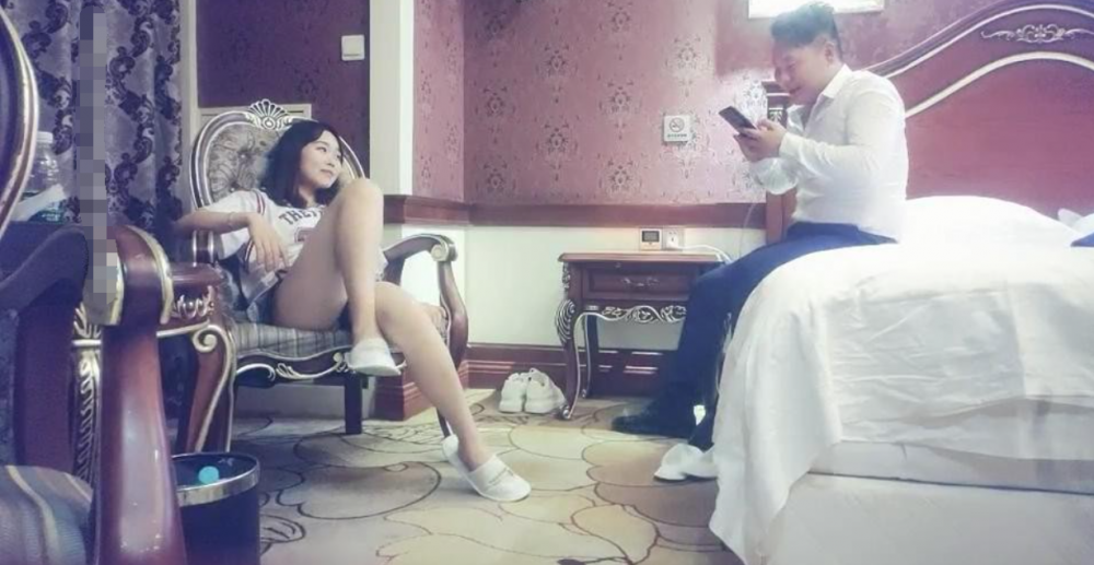 趙總探花05-04約啪甜蜜女孩 00後乖巧小蘿莉 又稚又騷