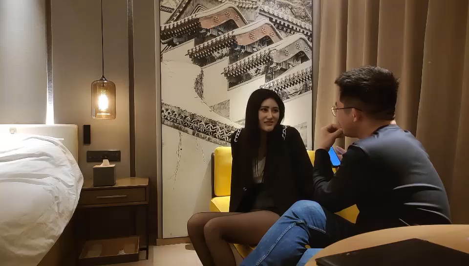 神劍探花05-08約啪像謝娜的週邊女，黑絲長腿超級美