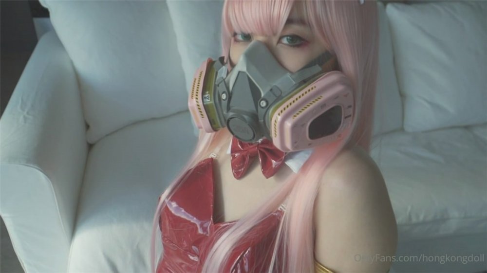 ：極品網紅『香港美少女』冷傲兔女郎極品女神 爆裂黑絲無套抽插爆操 後入衝刺到內射 國語中字 高清1080P原版無浮水印