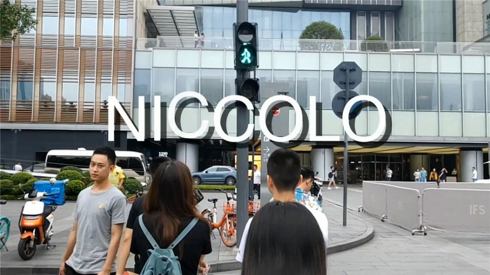 【依格羅酒店】黑絲高跟寂寞女神勾搭陌生人酒店XX玩刺激 酒店每個角落都留下愛的氣息和精液的痕跡