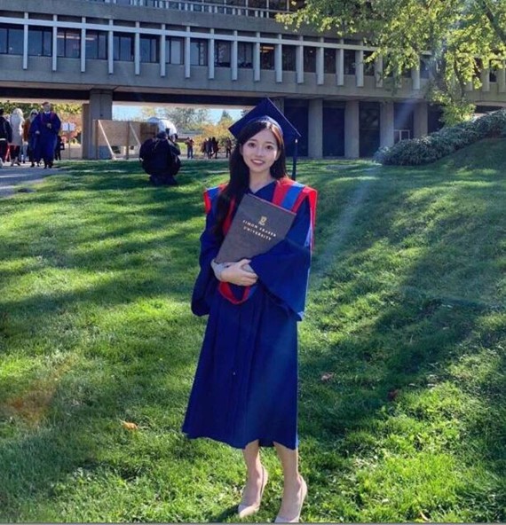 疑似加拿大留學生李天藝和男友不雅性愛視頻私拍洩露-極品女神顏值在線