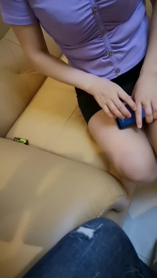 無套內射大胸美臀漂亮的女鄰居