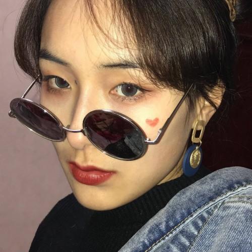 極品禦姐淫妻女友情侶性愛洩密 被艸得大腦一片空白直喊爸爸~爸爸~表情超享受肉棒在下體帶來的快感