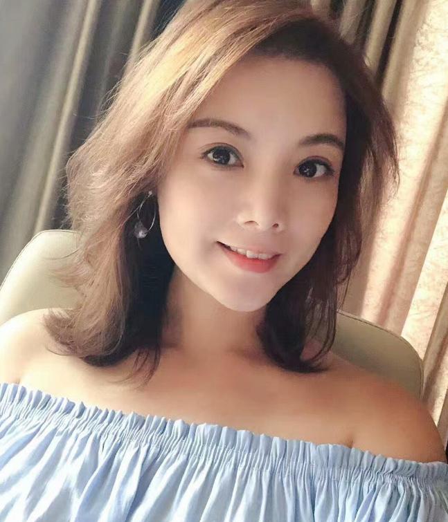 91新人酒店約身材不錯的美女同事 穿上白絲各種姿勢開操 完美露臉