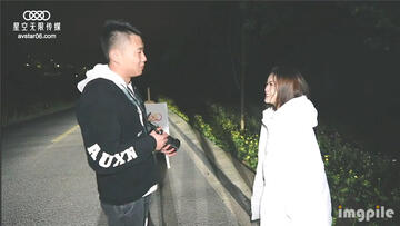 星空傳媒 XK8082 路遇星空漂亮女優玩車震