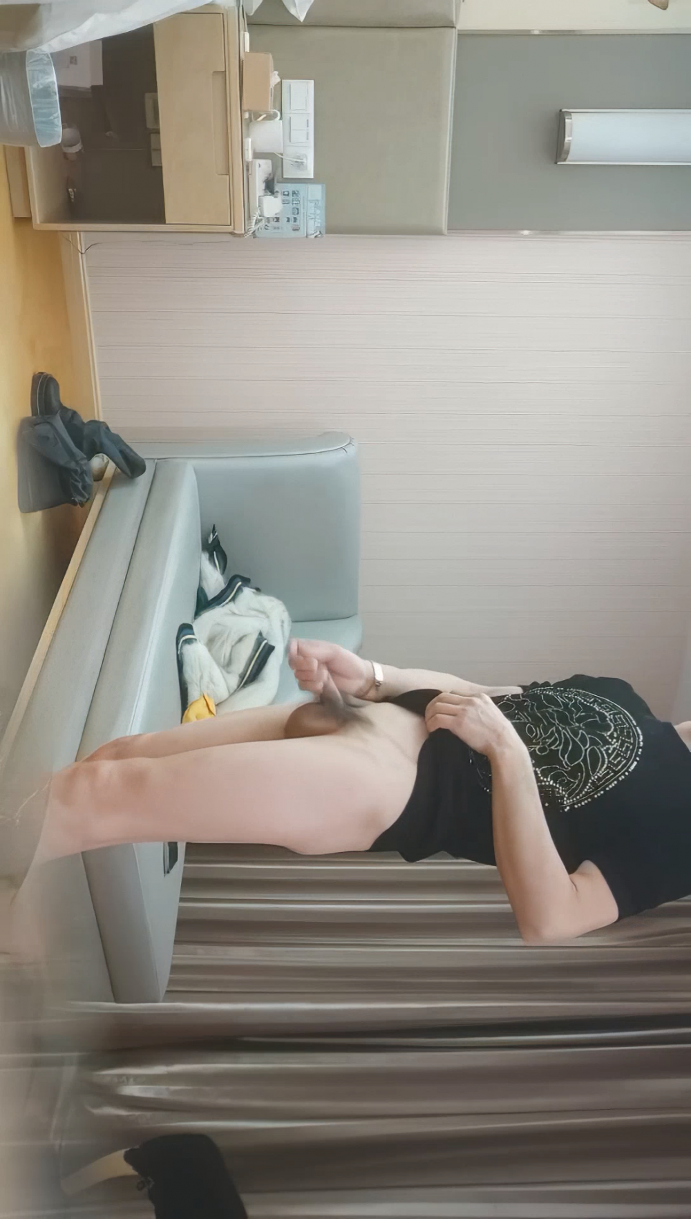 開發探索，精挑細選，專攻高顏值，極品車模，大長腿女神，這一場又是大獲全勝