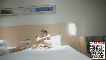 【AI高清2K修復】極品小姐姐一對美乳惹人愛膚白貌美汗流浹背狂插不止