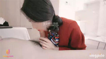 糖心出品 美女空姐下班酒吧買醉 穿上黑絲制服找單男尋歡 乾粉紅的小嫩B