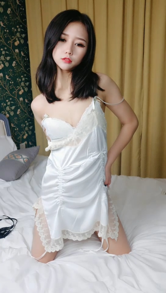 高顏值女神高潮噴水全身顫抖[MP4/1210MB]