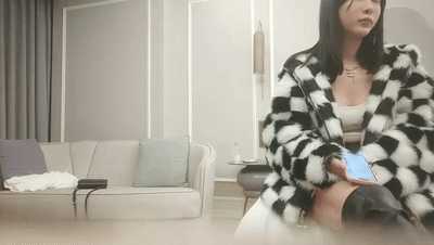 開發探索一天3炮深夜再約極品，170CM高個身材超棒，豹紋內褲吸吮大屌