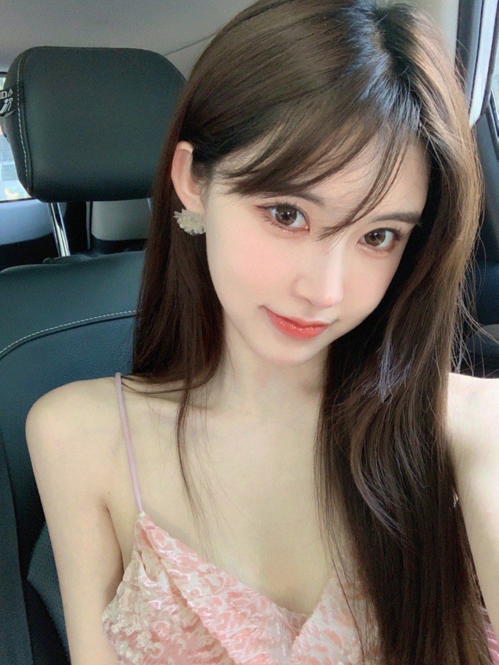 迷人車上西施蘭夏露 [22P]