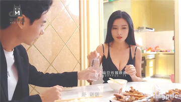 貓爪傳媒 ]MSD-078 千金小姐情竇初開 淫水四溢的純愛戀歌
