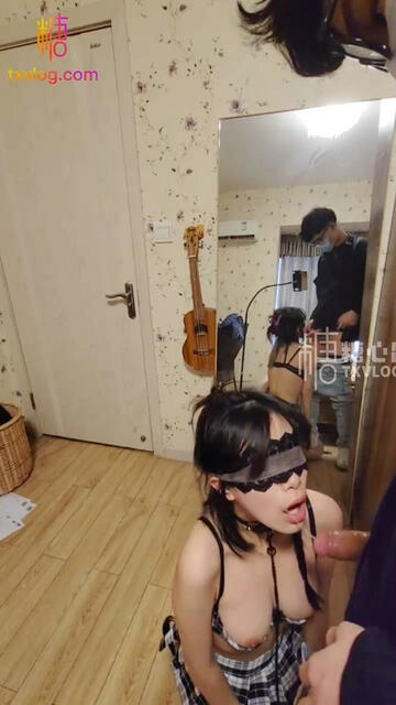 調教極品在校學生妹肉便器▌小二先生▌狗鏈人型寵物 完全淪為男人的精壺 口爆吸吮吞精太淫蕩了