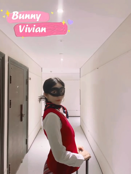 絕美推特高顏值逆天長腿女神▌Vivian ▌定製款南航空姐 撫媚身材制服簡直比空姐還有氣質 空乘淫靡的私生活