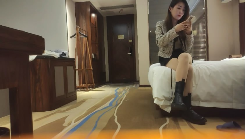 [MP4/531MB] 《我有一台拖拉機》胖子約炮口活不錯的極品黑絲禦姐加鍾第2炮