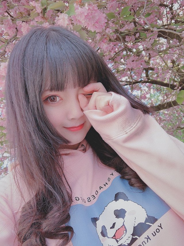 蘿莉JK加絲襪，我的奶子比你大！ Ponkbdkc[72P]