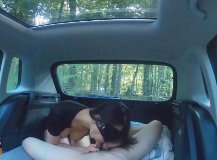 女友騷閨蜜被帶到野外車震. 三飛夜生活05-15深夜野外做愛