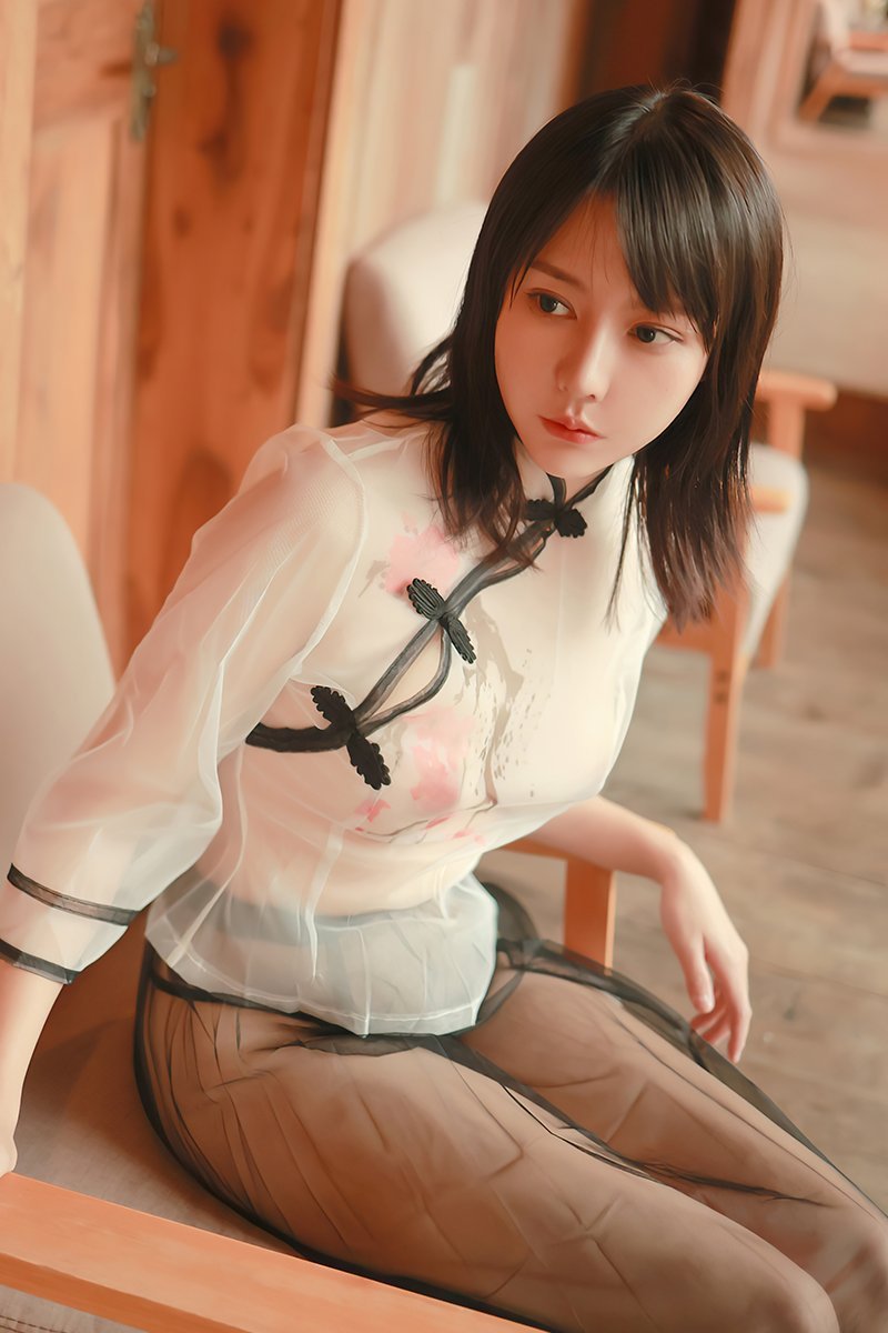 嬌小可人的清純妹子[39P]