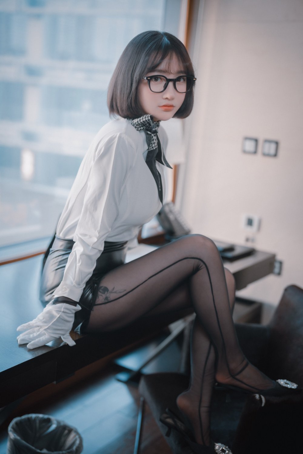 [記得備紙巾] Son Yeeun 손예은，第10期[70P]