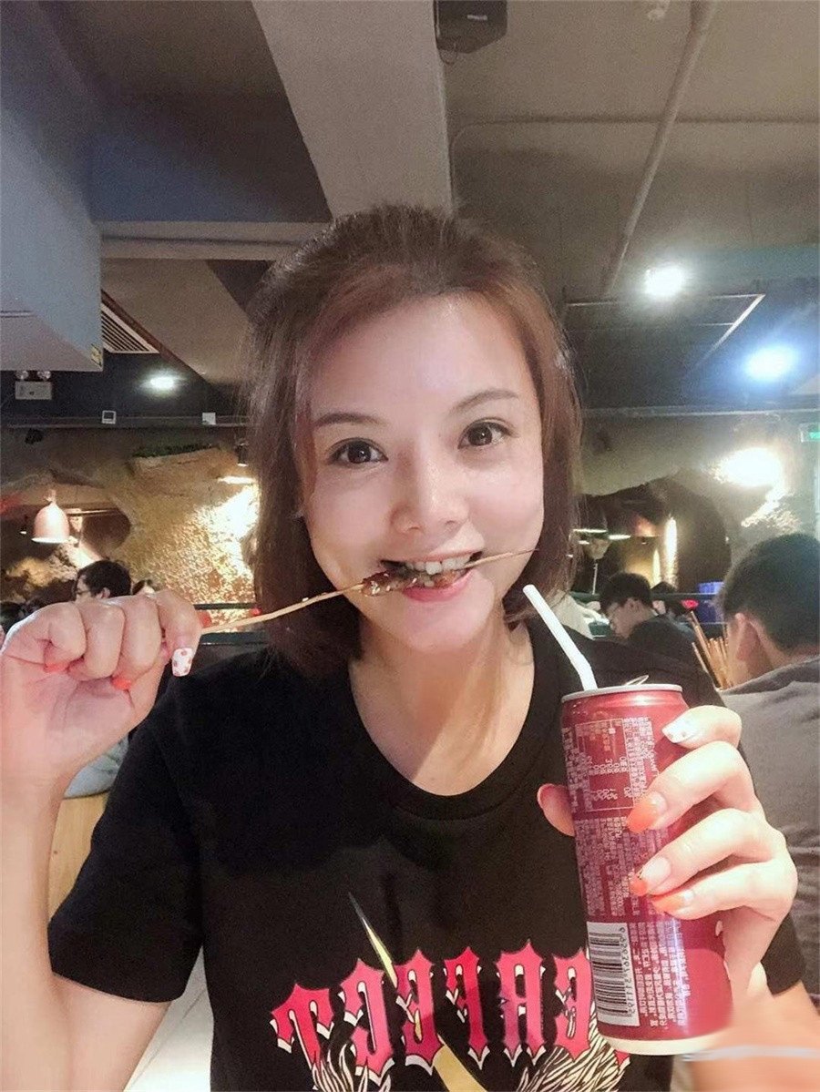 露臉白富美莉莉與富豪男日常性愛自拍不幸流出，有錢真的是好