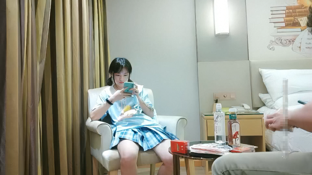 【AI高清2K修復】2021.4.5【91沈先生】，00后小嫩妹真不錯，老金掏小費，求介紹洛麗塔，暴力輸出乾哭