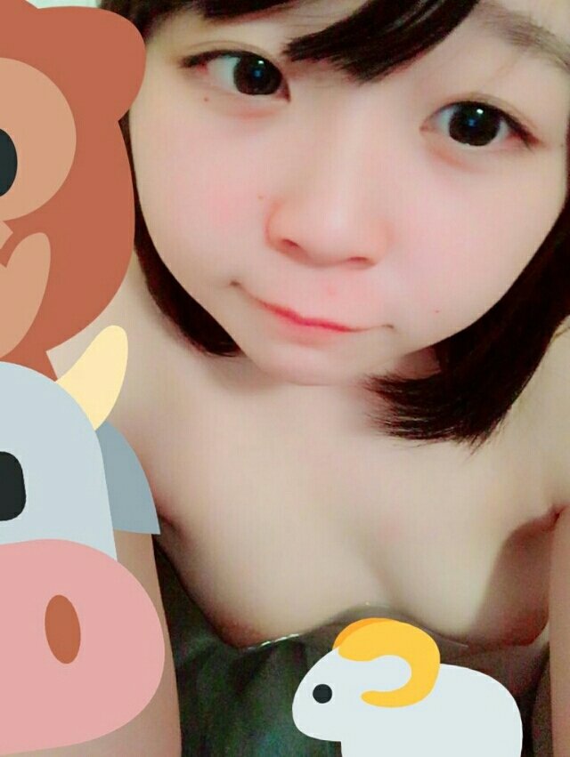 超美形な現役kちゃんがお風呂でこっそり生配信&スマホ撮り