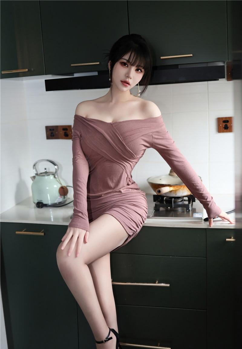 秀人網蜜桃臀No.6178桃桃子的性感寫真[82P]