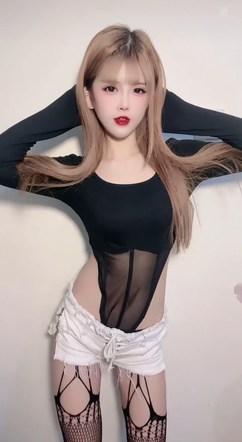 黑絲大長腿性感美女[40P]