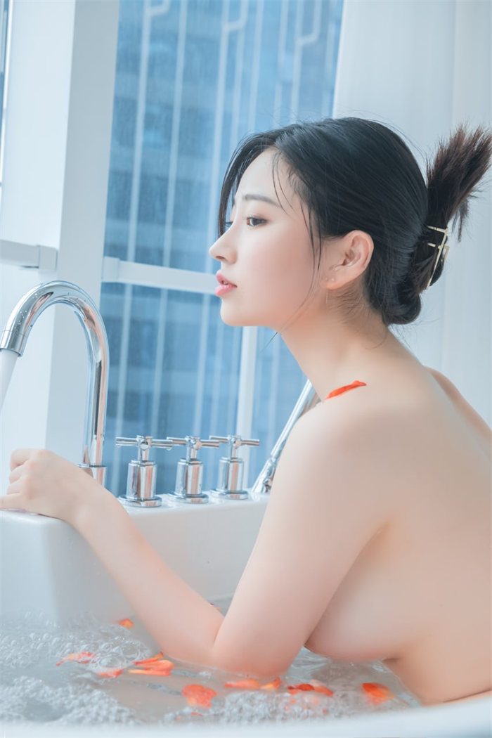 我愛洗澡皮膚好好[31P]