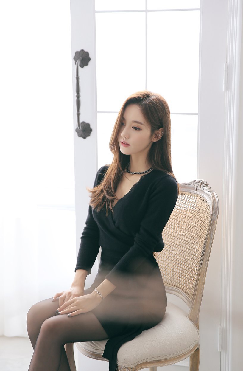 韓國人氣模特 孫允珠&nbsp; 高清套圖 459 [30P]