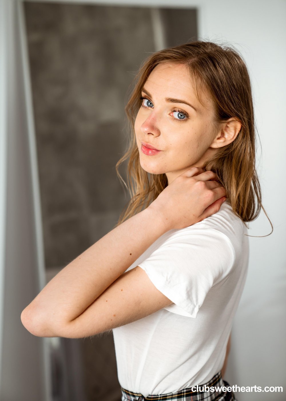 [烏克蘭美女] ClubSweethearts - Oxana Chic - The Glass is Always Half Full [29P]