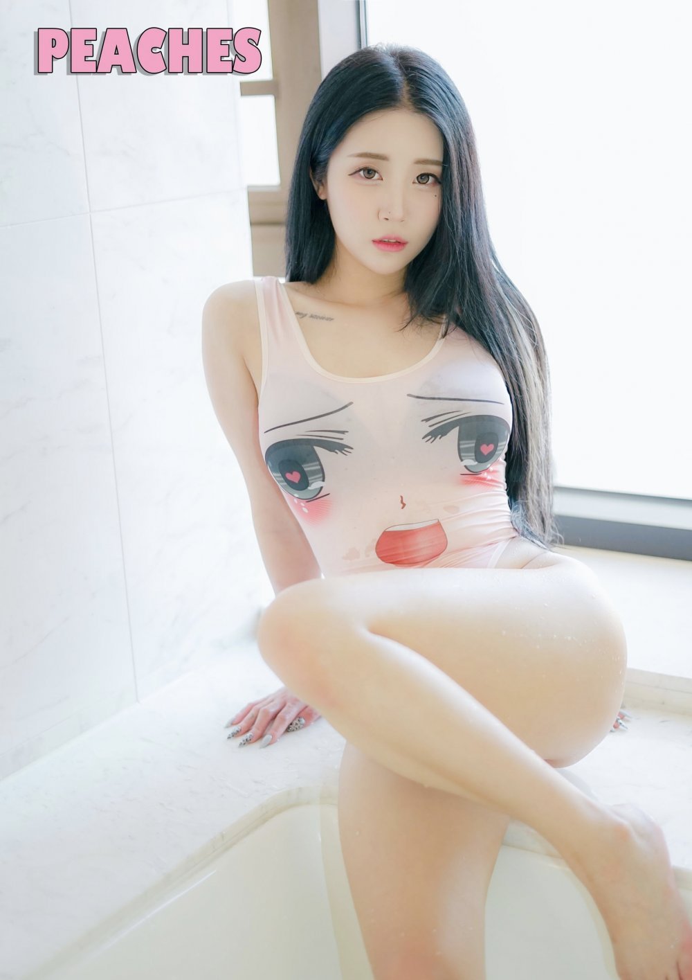 紅白漂亮美眉[20P]