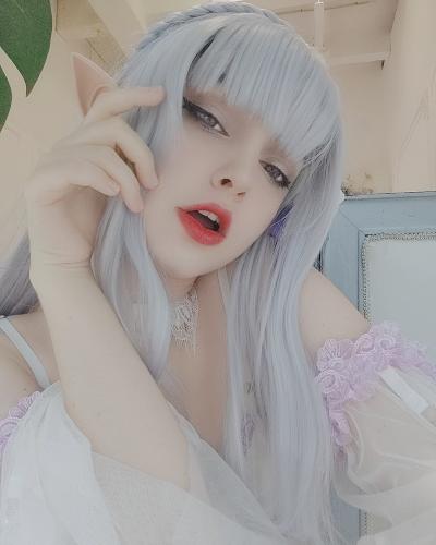 [COSPLAY] Hologana Emilia Lingerie